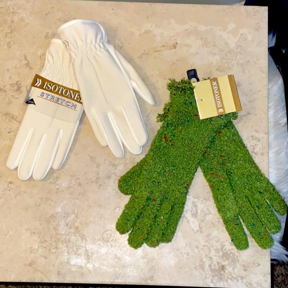 2 Isotoner one size fits all oyster ivory white and green gloves. Brand new